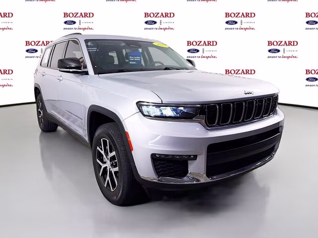 2023 Silver Zynith Jeep Grand Cherokee L Limited 4X4 SUV