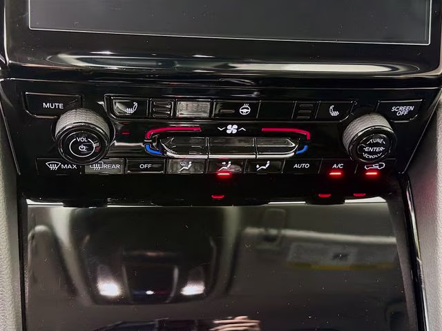 2023 Silver Zynith Jeep Grand Cherokee L Limited 4X4 SUV