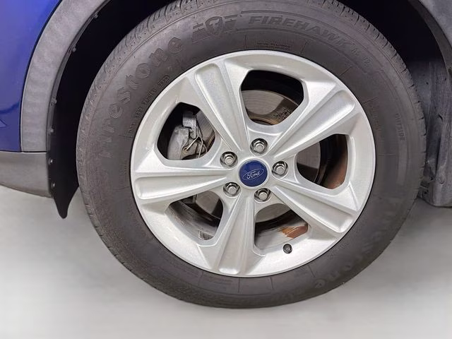 2015 Blue Ford Escape SE FWD SUV