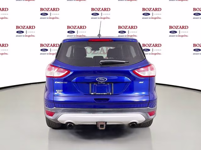 2015 Blue Ford Escape SE FWD SUV