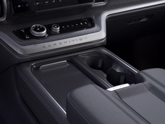 2026 Agate Black Metallic Ford Expedition Platinum 4X4 SUV