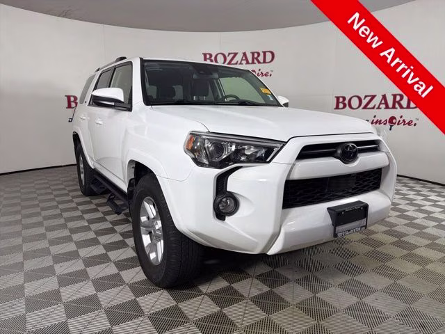 2020 Super White Toyota 4Runner SR5 RWD SUV