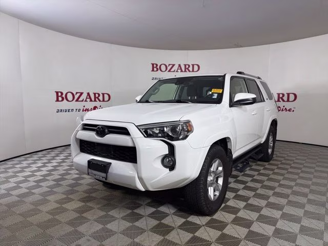 2020 Super White Toyota 4Runner SR5 RWD SUV