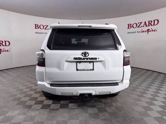 2020 Super White Toyota 4Runner SR5 RWD SUV