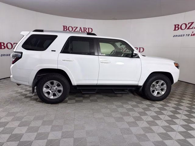 2020 Super White Toyota 4Runner SR5 RWD SUV