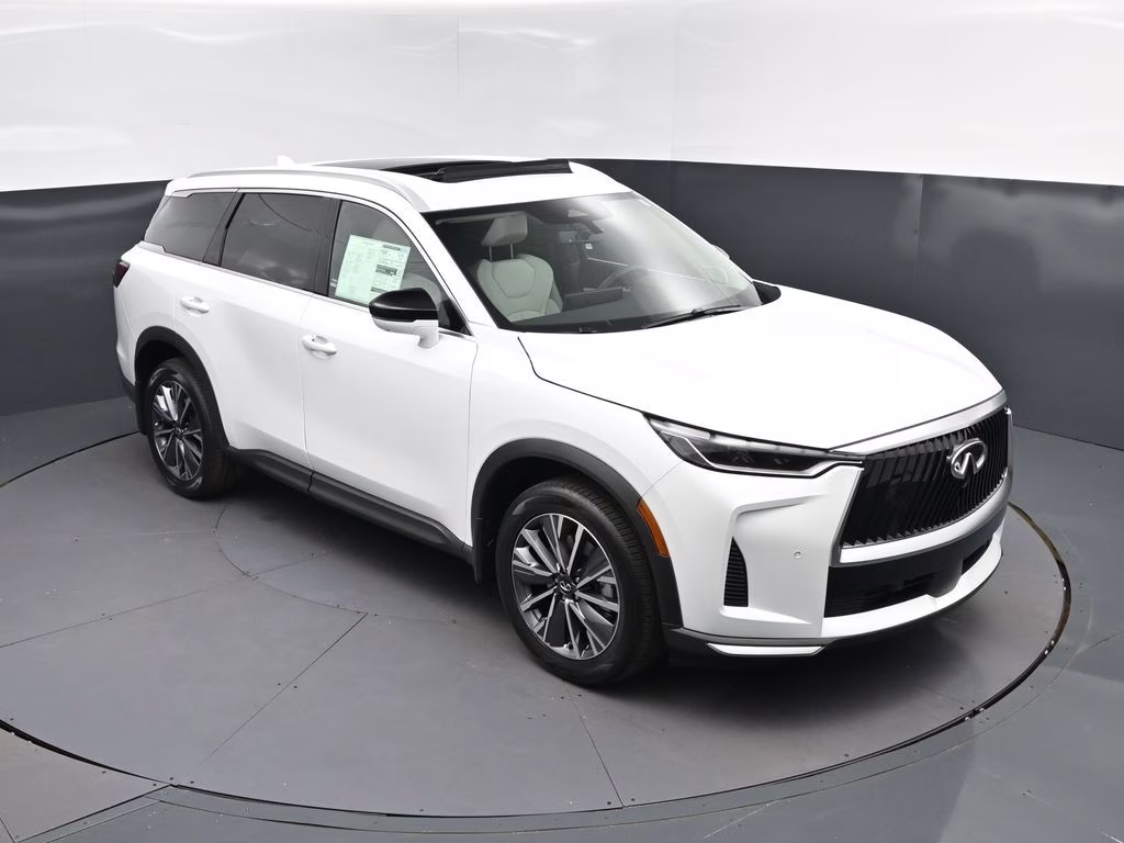 2027 White INFINITI QX60 LUXE FWD