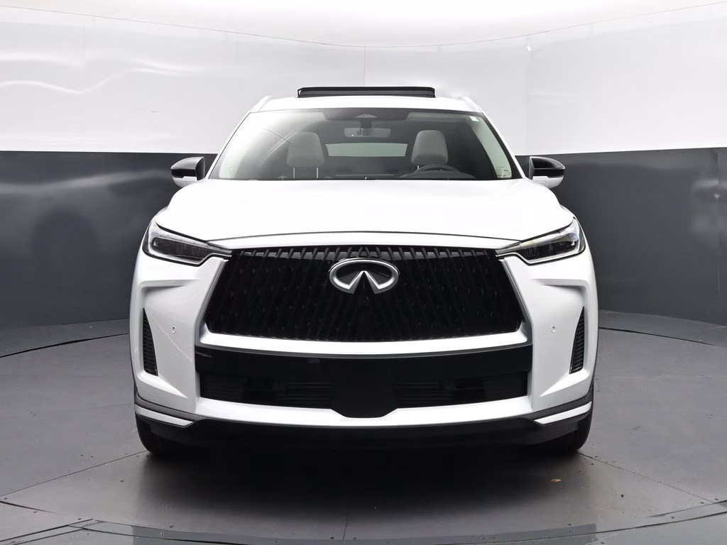 2027 White INFINITI QX60 LUXE FWD