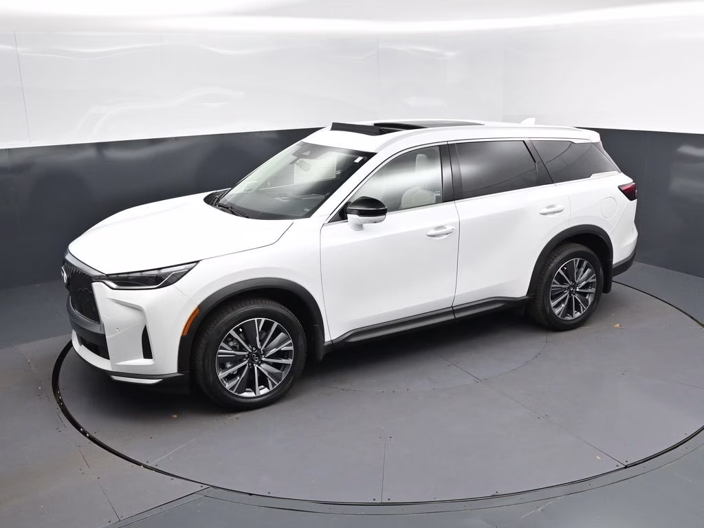 2027 White INFINITI QX60 LUXE FWD