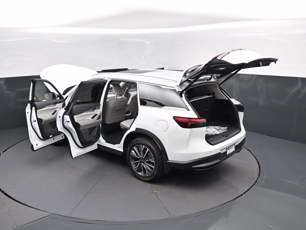 2027 White INFINITI QX60 LUXE FWD