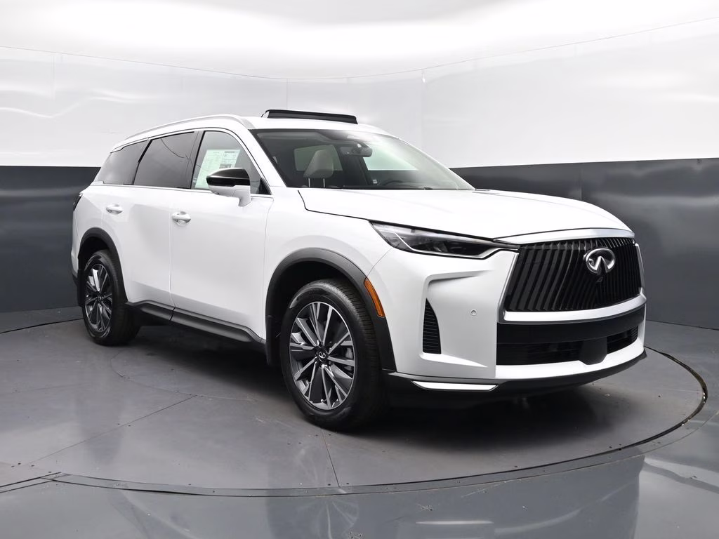 2027 White INFINITI QX60 LUXE FWD