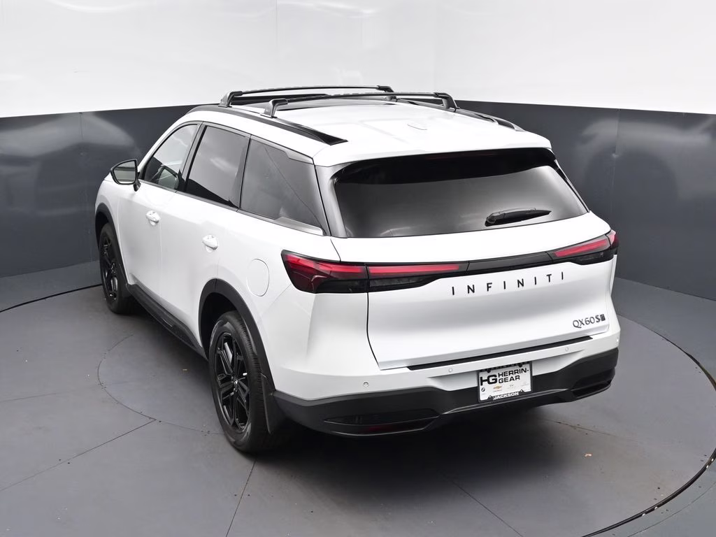 2027 White INFINITI QX60 LUXE AWD SUV