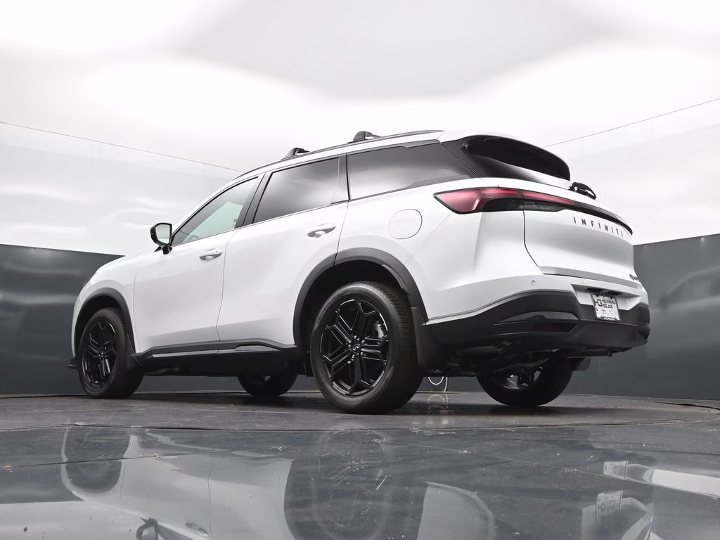 2027 White INFINITI QX60 LUXE AWD SUV