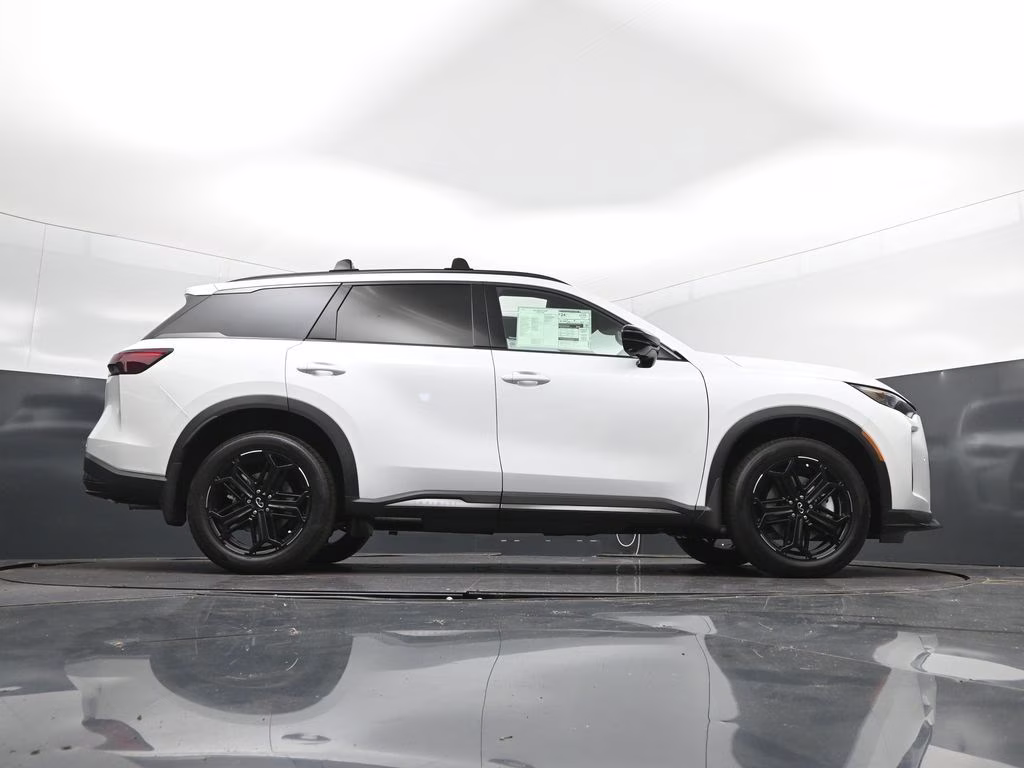 2027 White INFINITI QX60 LUXE AWD SUV