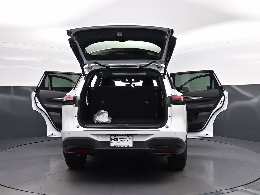 2027 White INFINITI QX60 LUXE AWD SUV