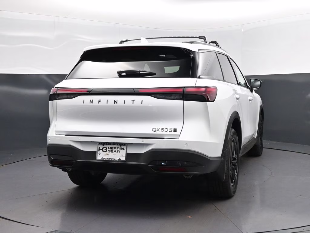2027 White INFINITI QX60 LUXE AWD SUV