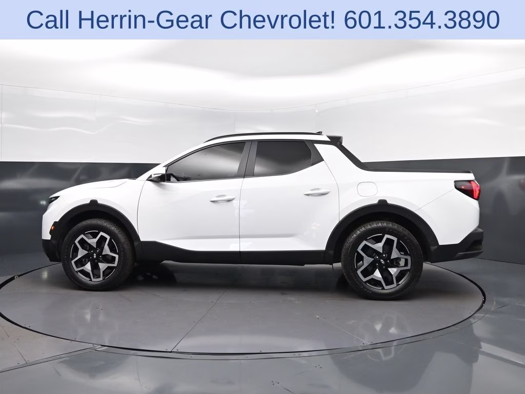 2022 Ice White Hyundai Santa Cruz Limited AWD Truck
