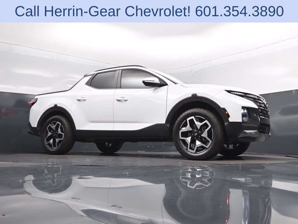 2022 Ice White Hyundai Santa Cruz Limited AWD Truck