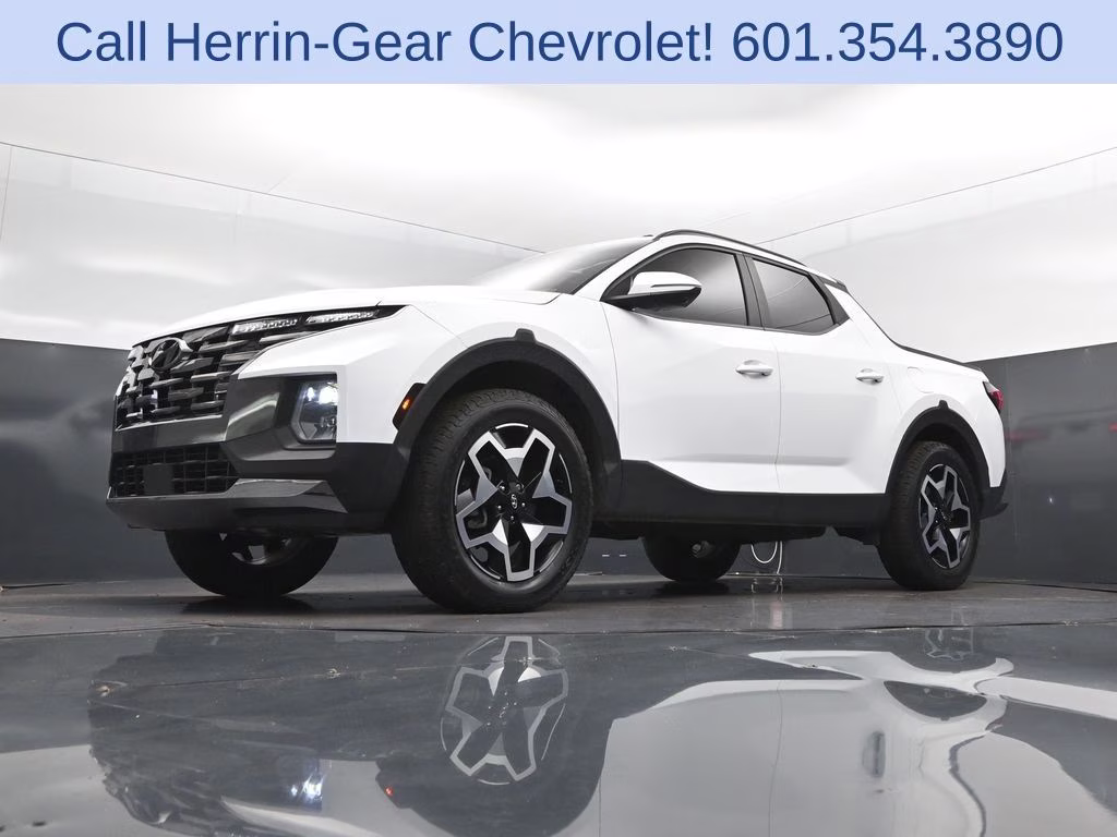 2022 Ice White Hyundai Santa Cruz Limited AWD Truck