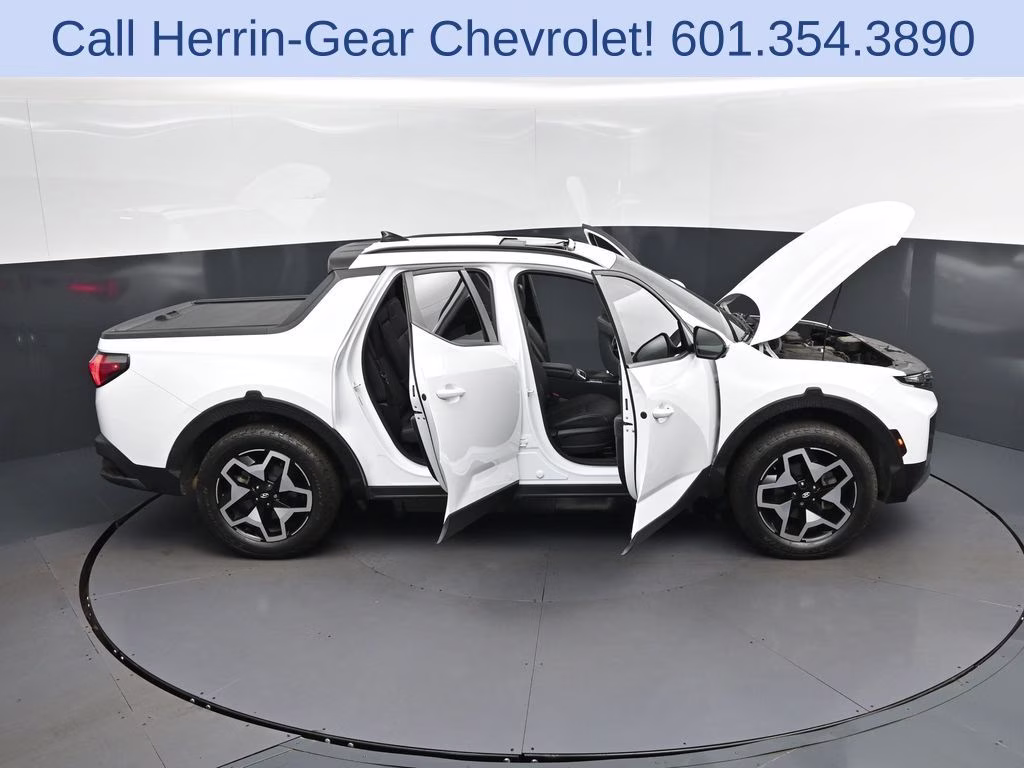 2022 Ice White Hyundai Santa Cruz Limited AWD Truck