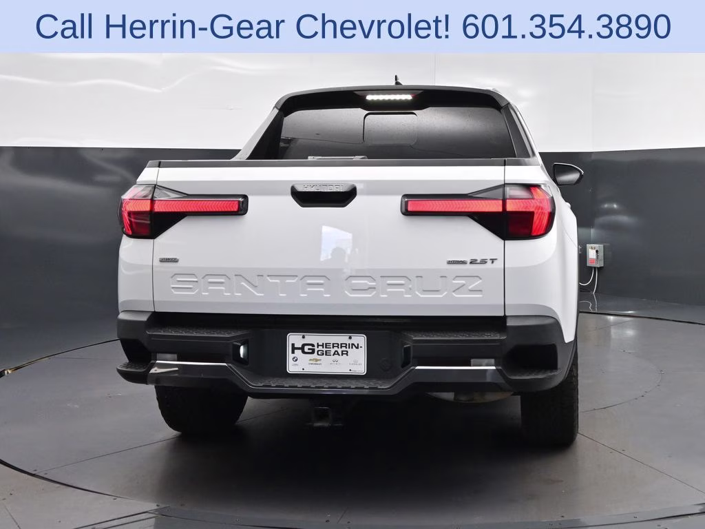 2022 Ice White Hyundai Santa Cruz Limited AWD Truck