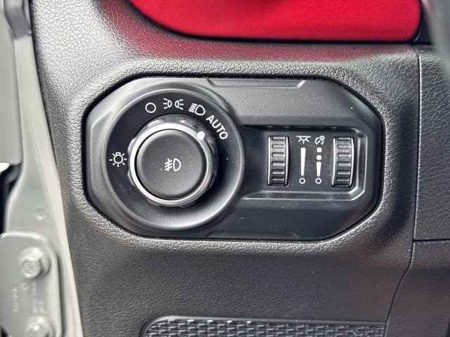 2020 Sting-Gray Clearcoat Jeep Wrangler Unlimited Rubicon 4X4 SUV