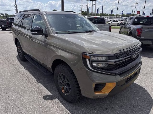 2026 Gray Ford Expedition Tremor 4X4 SUV