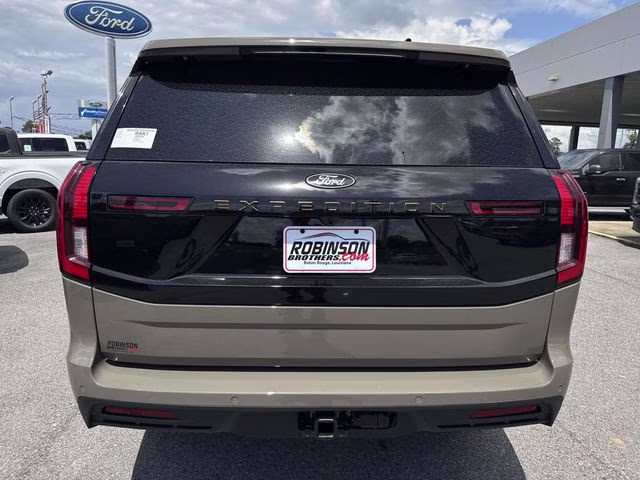 2026 Gray Ford Expedition Tremor 4X4 SUV