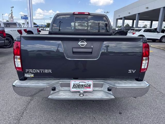 2015 Night Armor Nissan Frontier SV RWD Truck