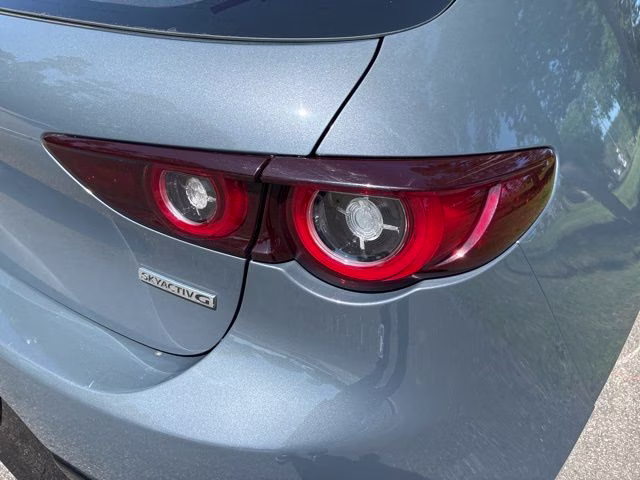 2022 Polymetal Gray Metallic Mazda Mazda3 Carbon Edition FWD Hatchback