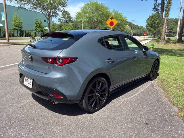 2022 Polymetal Gray Metallic Mazda Mazda3 Carbon Edition FWD Hatchback