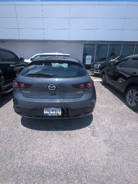2022 Polymetal Gray Metallic Mazda Mazda3 Carbon Edition FWD Hatchback