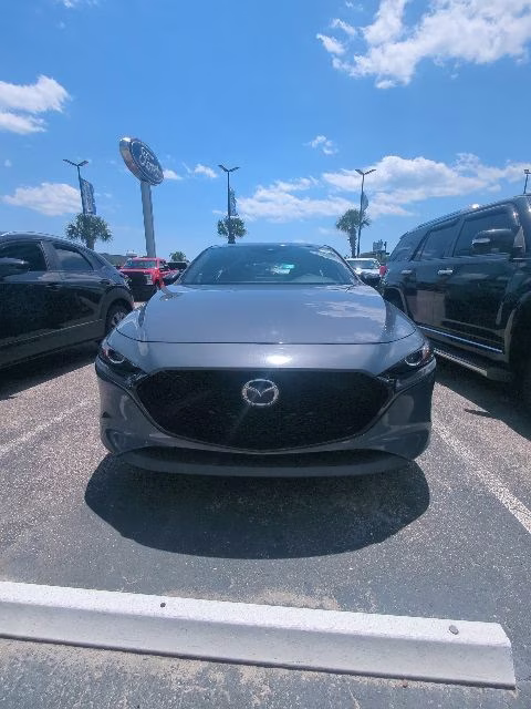 2022 Polymetal Gray Metallic Mazda Mazda3 Carbon Edition FWD Hatchback