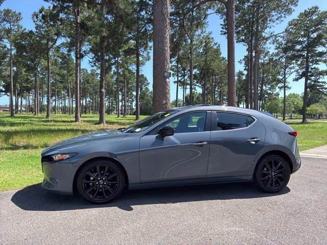 2022 Polymetal Gray Metallic Mazda Mazda3 Carbon Edition FWD Hatchback