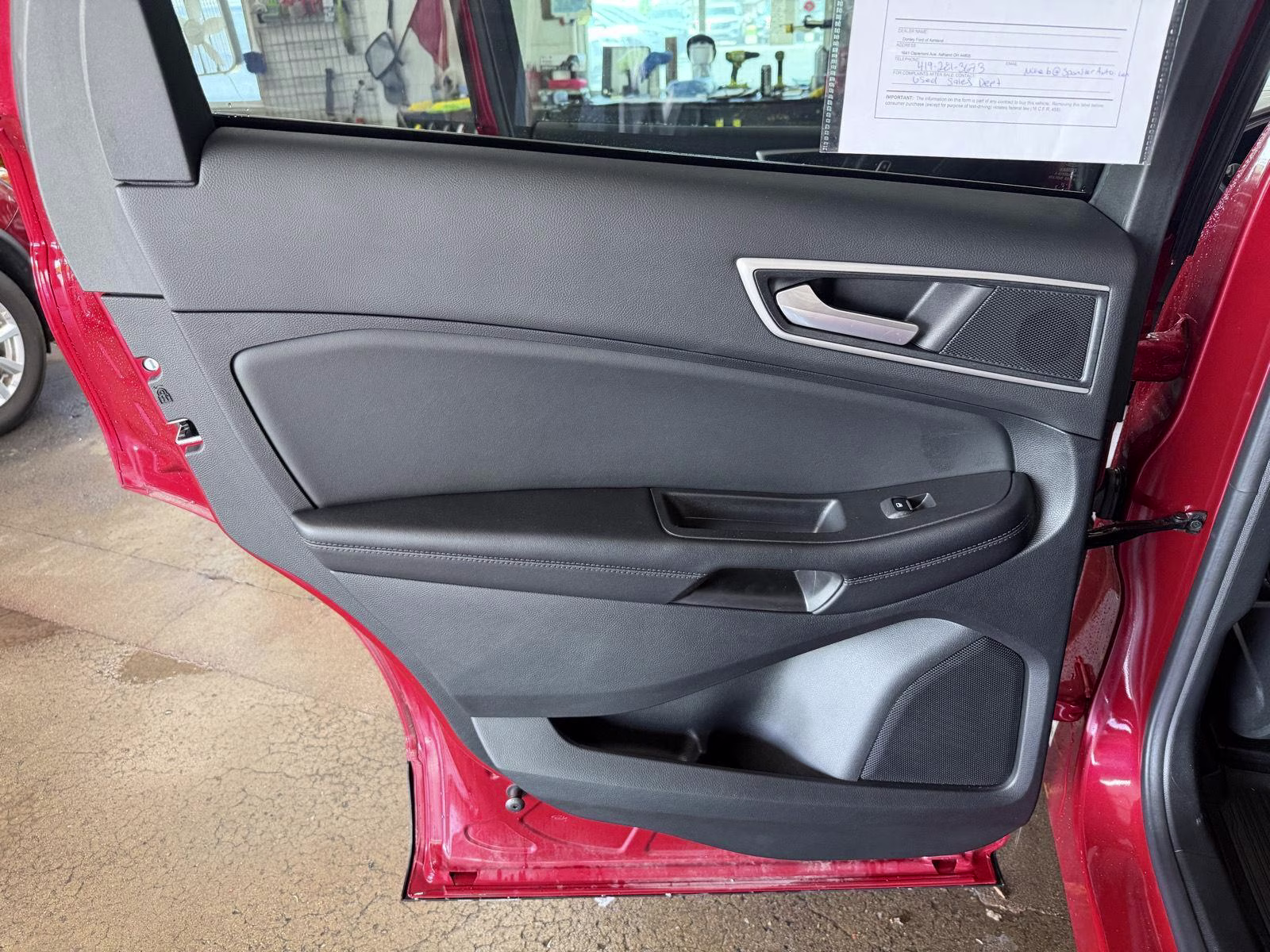 2023 Rapid Red Metallic Tinted Clearcoat Ford Edge SEL AWD SUV