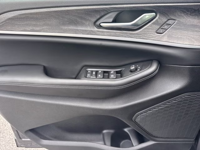 2026 Silver Zynith Jeep Grand Cherokee L Limited RWD SUV