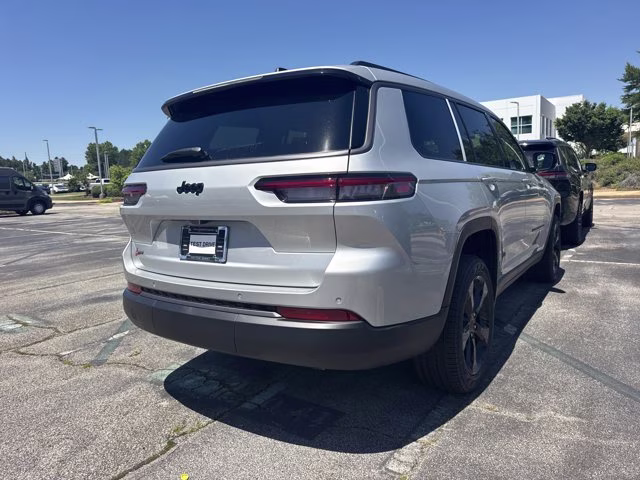 2026 Silver Zynith Jeep Grand Cherokee L Limited RWD SUV