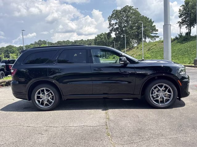 2026 DB Black Clearcoat Dodge Durango GT Plus HEMI V8 AWD SUV
