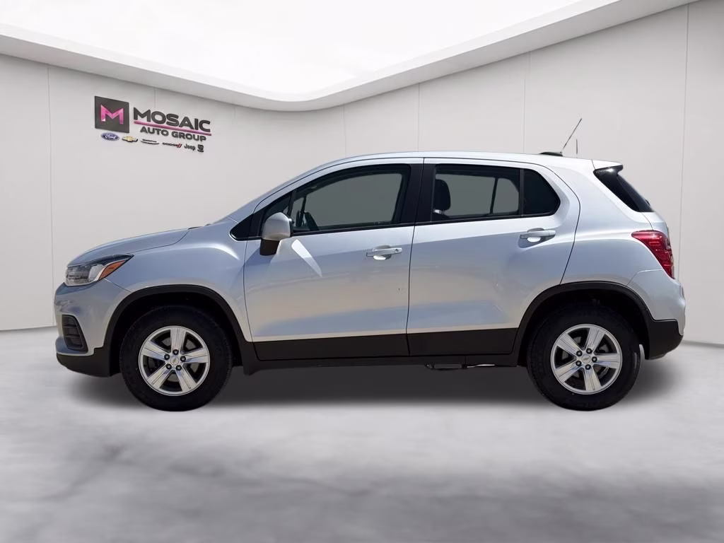 2018 Silver Ice Metallic Chevrolet Trax LS AWD SUV