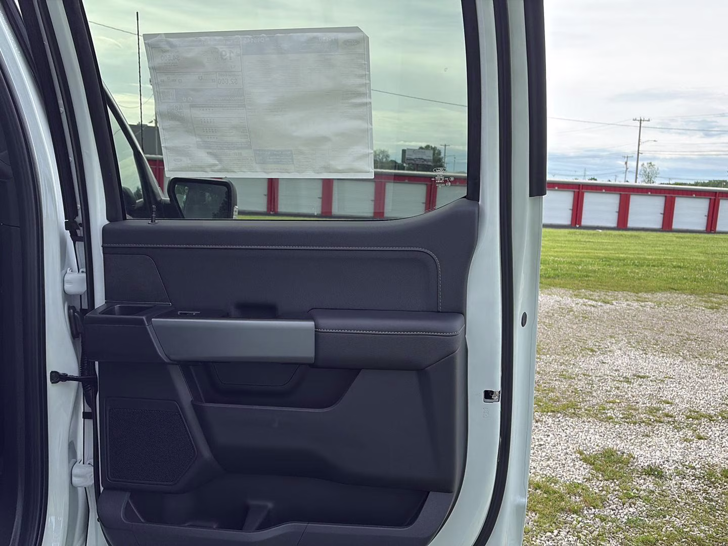 2026 Oxford White Ford F-150 XLT 4X4 Truck
