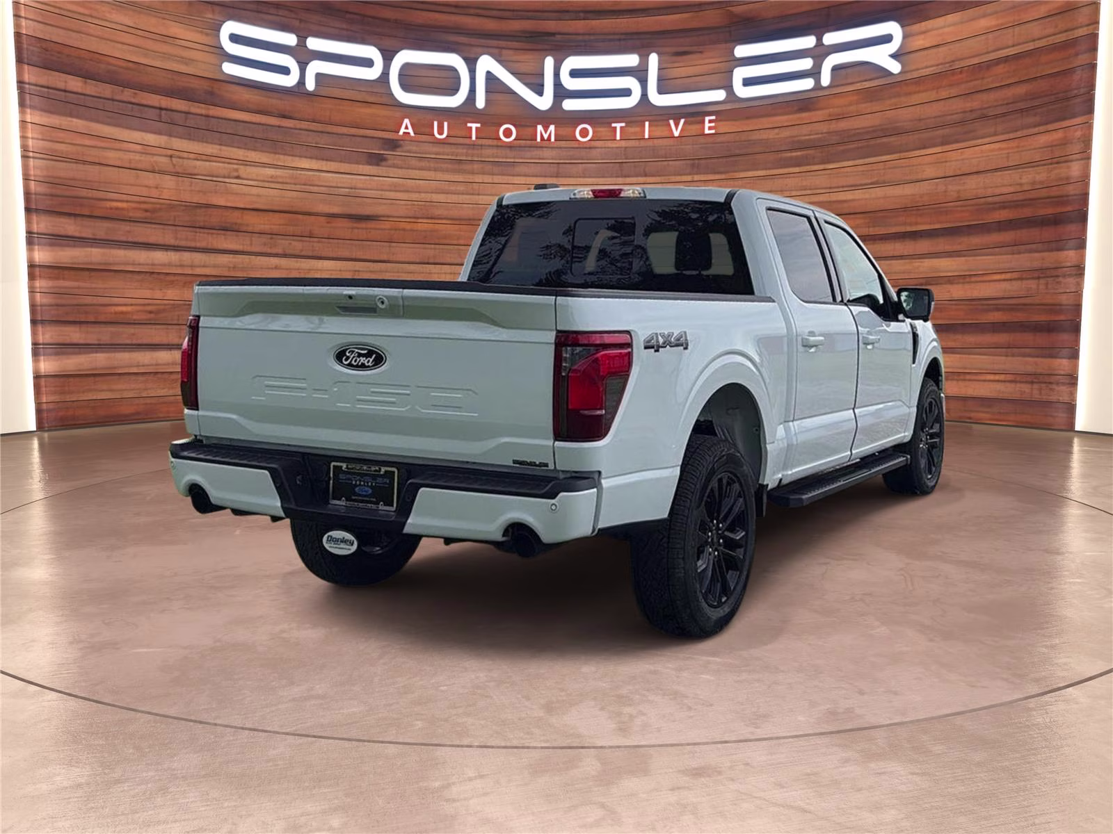 2026 Oxford White Ford F-150 XLT 4X4 Truck