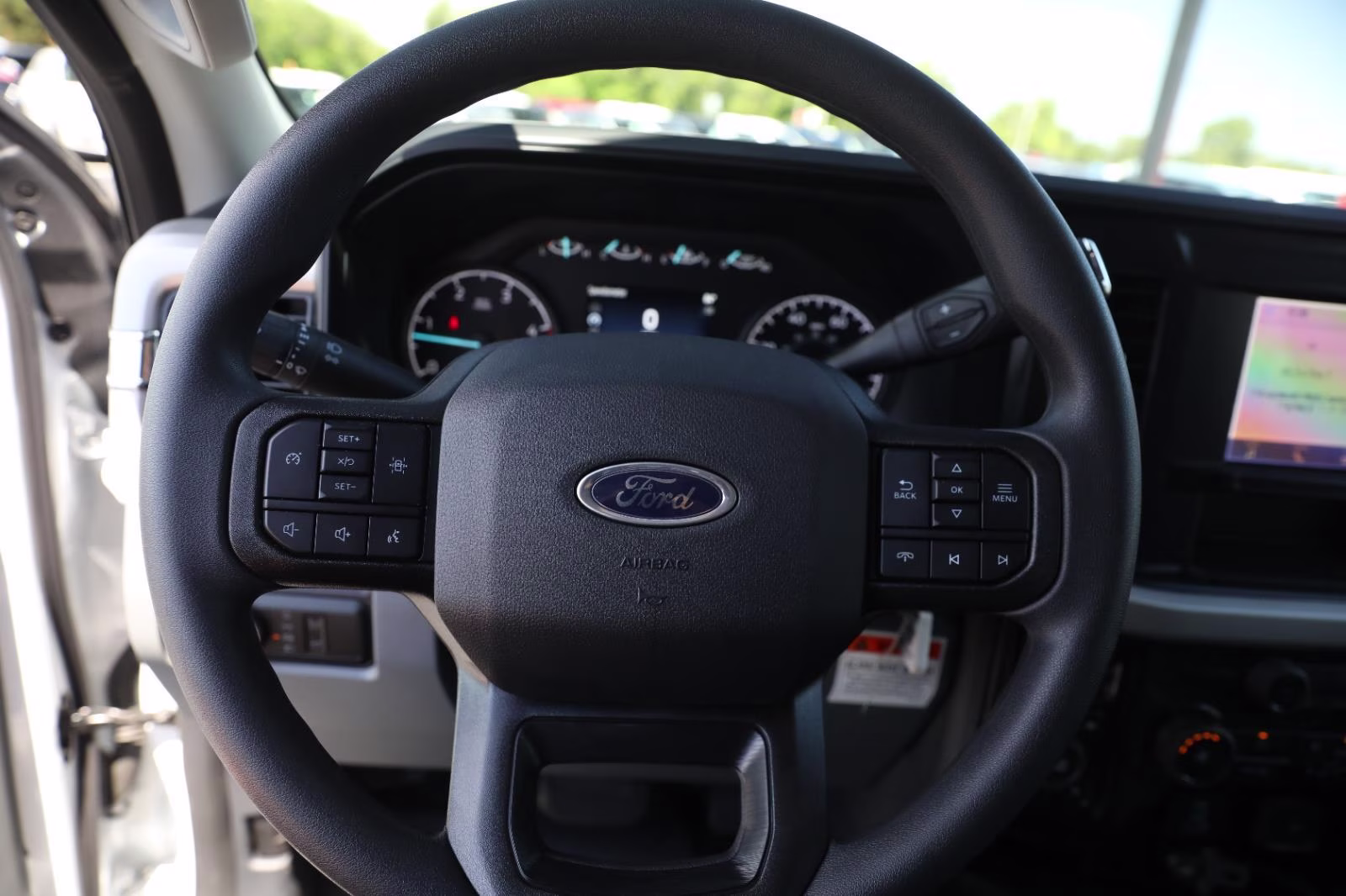 2026 Oxford White Ford Super Duty F-550 DRW XL 4X4 Truck