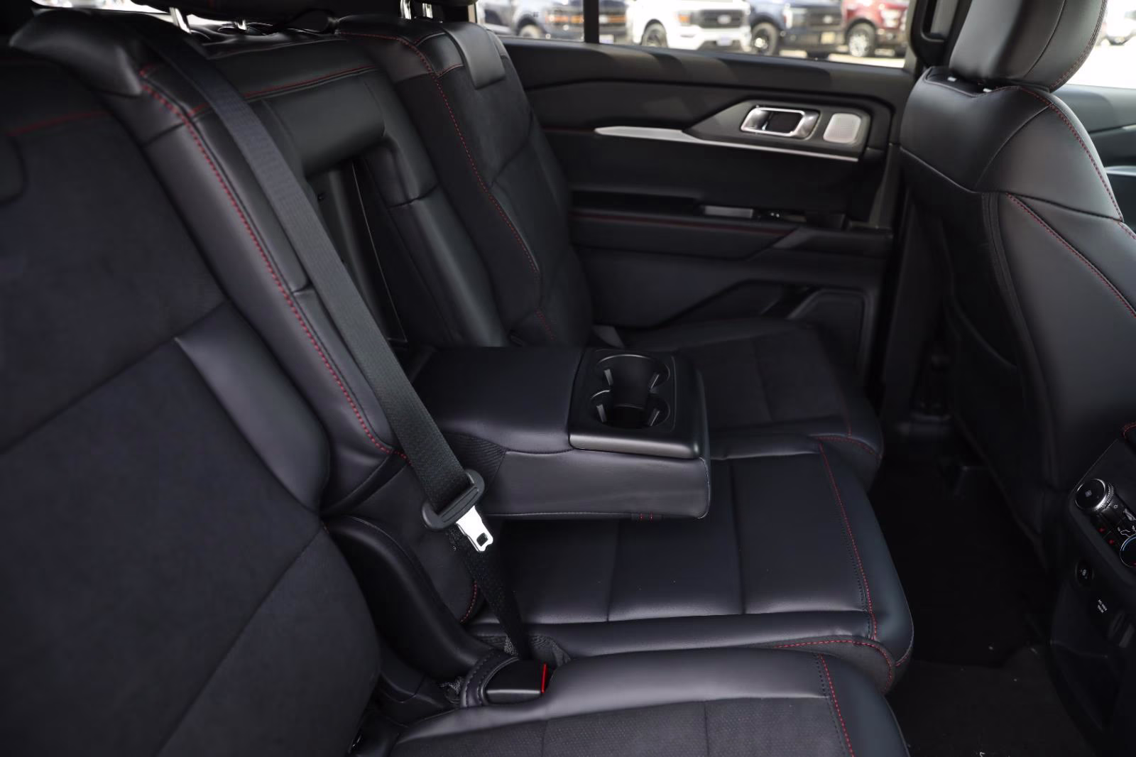 2026 Agate Black Metallic Ford Explorer ST 4X4 SUV