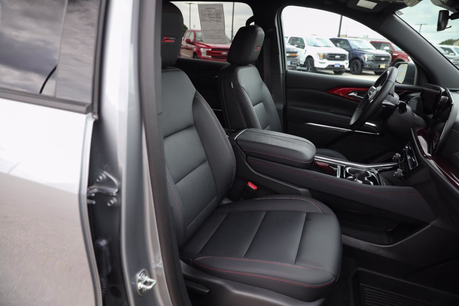 2025 Sterling Gray Metallic Chevrolet Traverse AWD Z71 AWD SUV