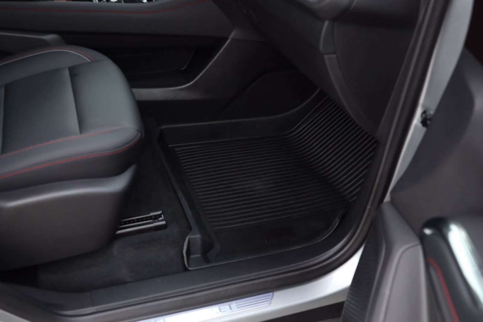 2025 Sterling Gray Metallic Chevrolet Traverse AWD Z71 AWD SUV