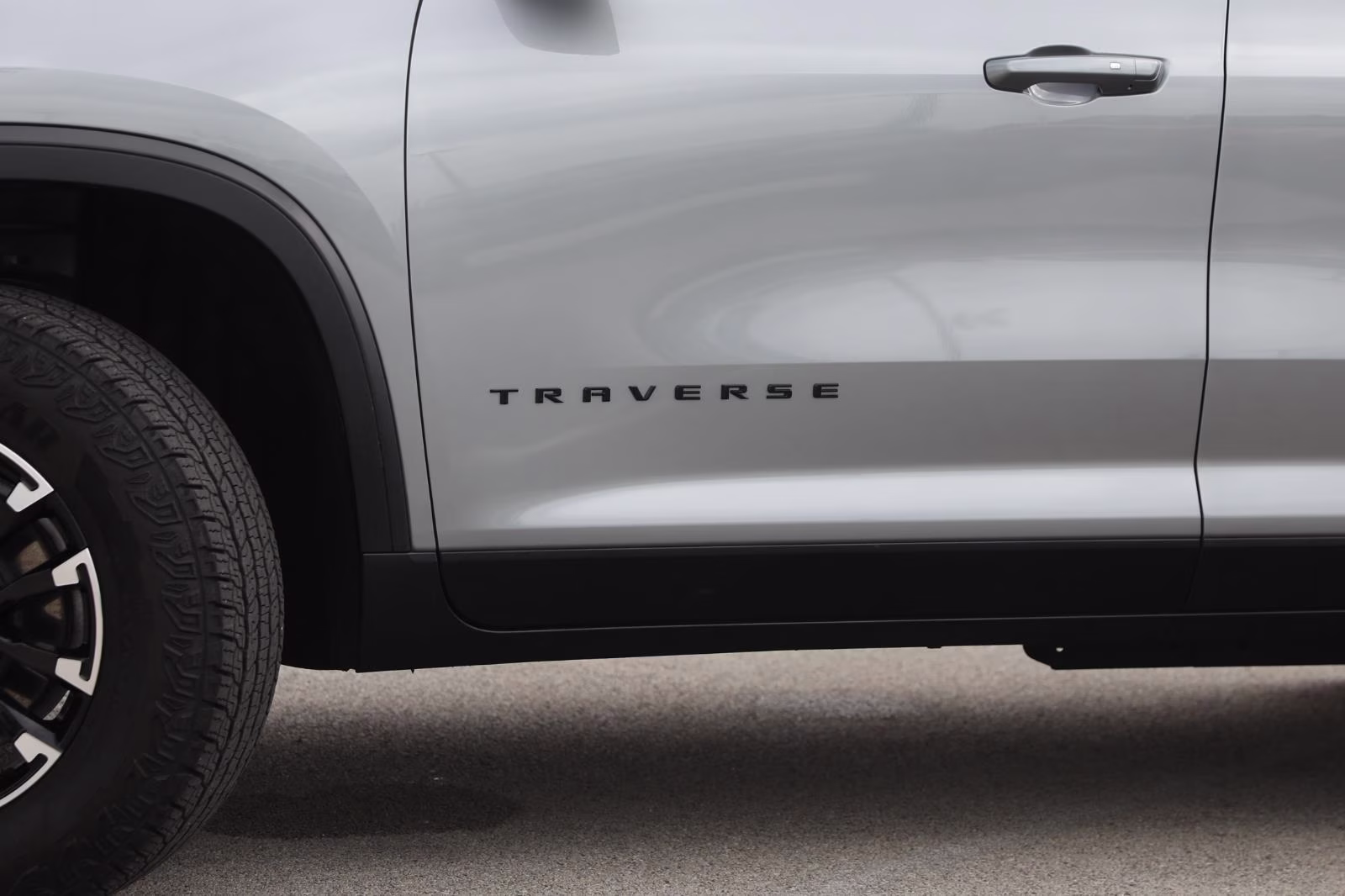 2025 Sterling Gray Metallic Chevrolet Traverse AWD Z71 AWD SUV