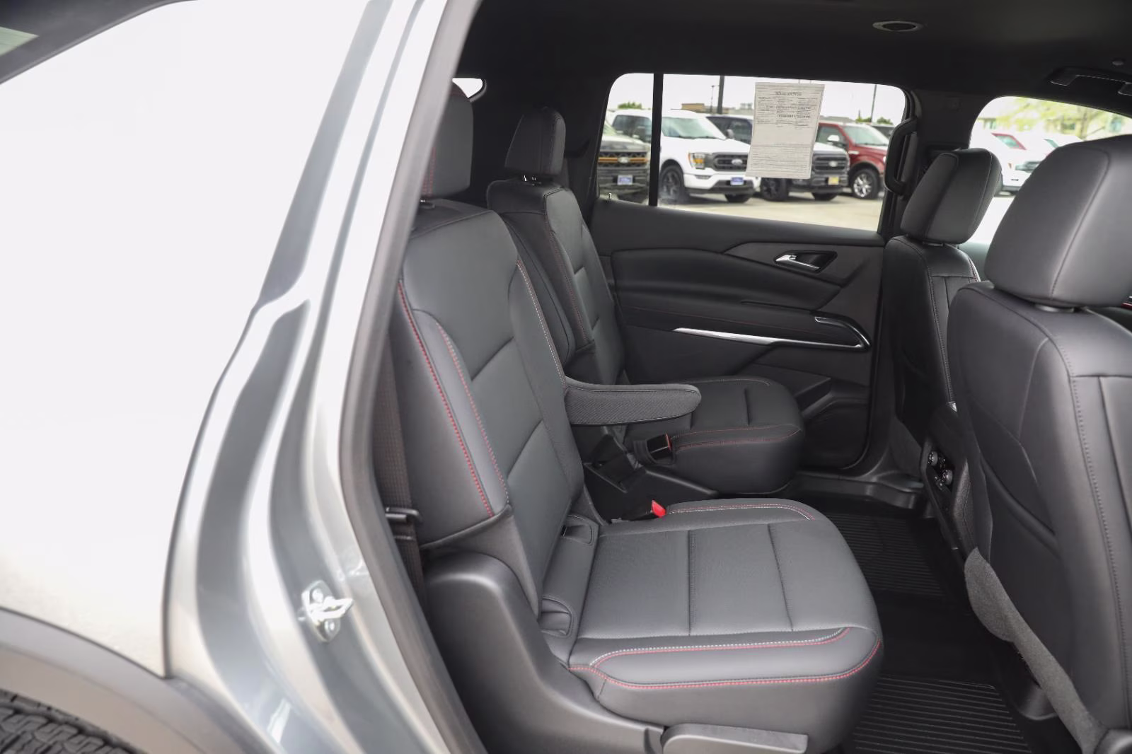 2025 Sterling Gray Metallic Chevrolet Traverse AWD Z71 AWD SUV