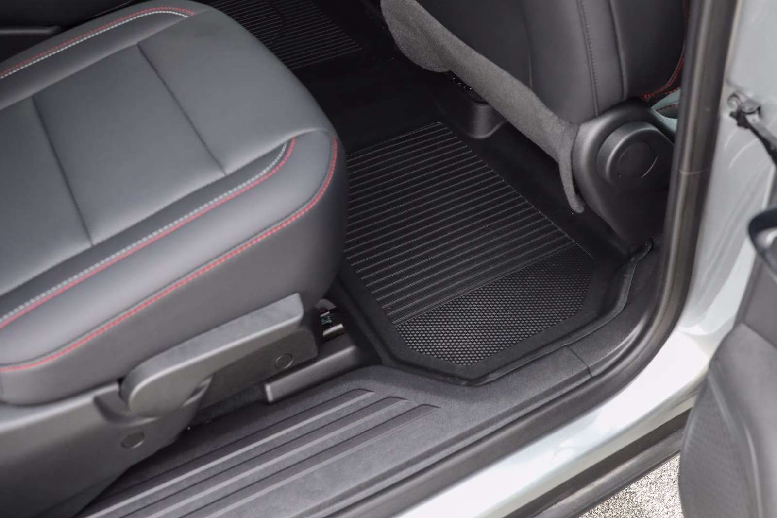 2025 Sterling Gray Metallic Chevrolet Traverse AWD Z71 AWD SUV