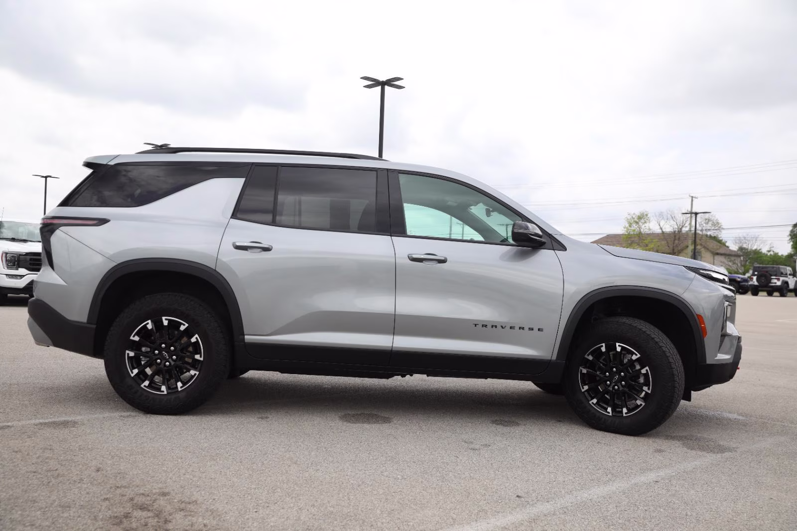 2025 Sterling Gray Metallic Chevrolet Traverse AWD Z71 AWD SUV