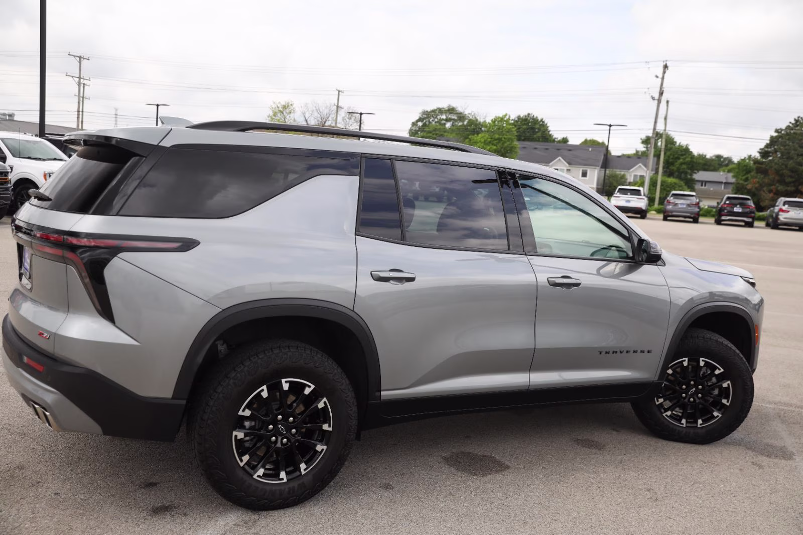 2025 Sterling Gray Metallic Chevrolet Traverse AWD Z71 AWD SUV