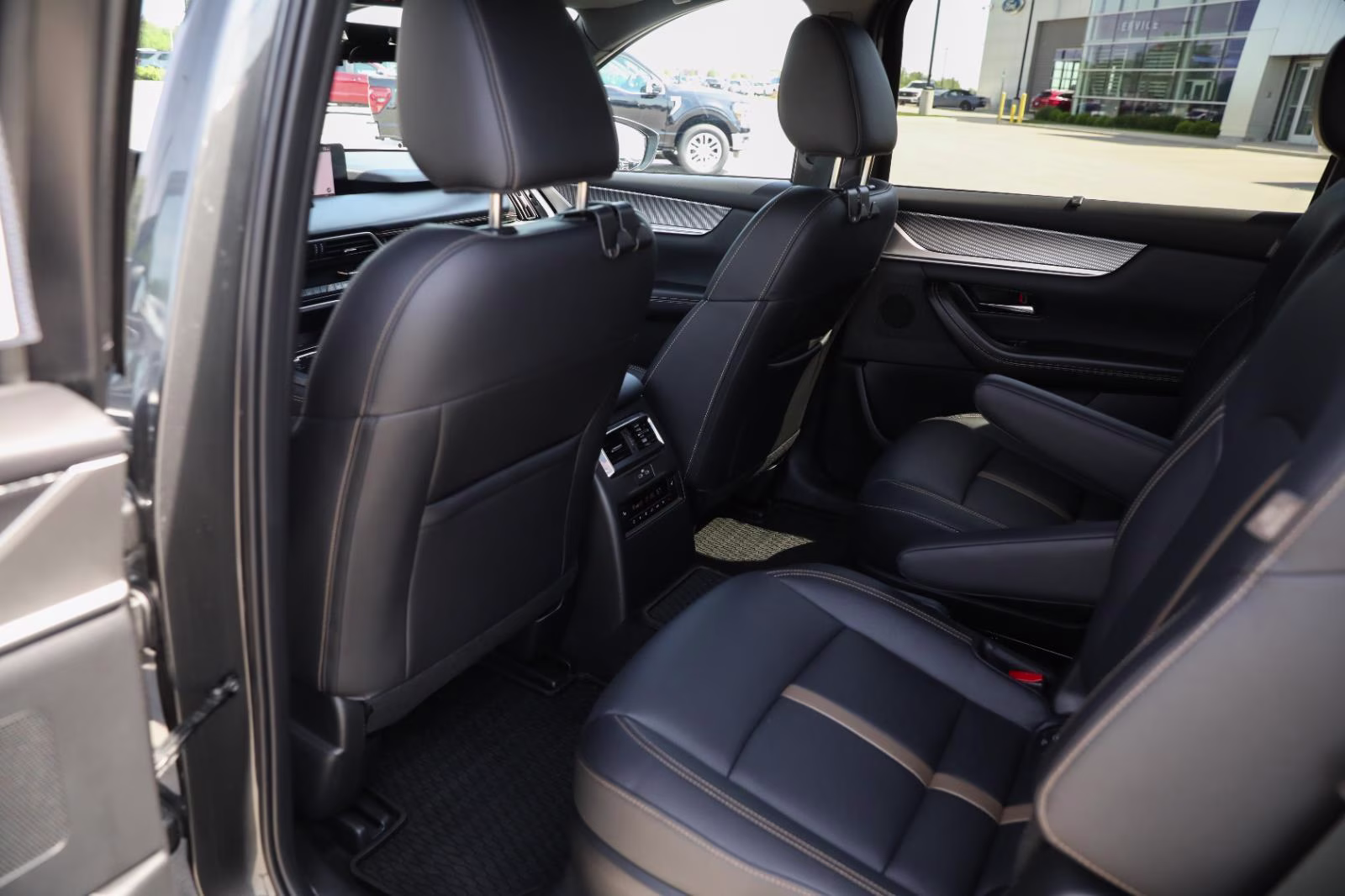 2024 Machine Gray Metallic Mazda CX-90 PHEV Premium Plus AWD SUV